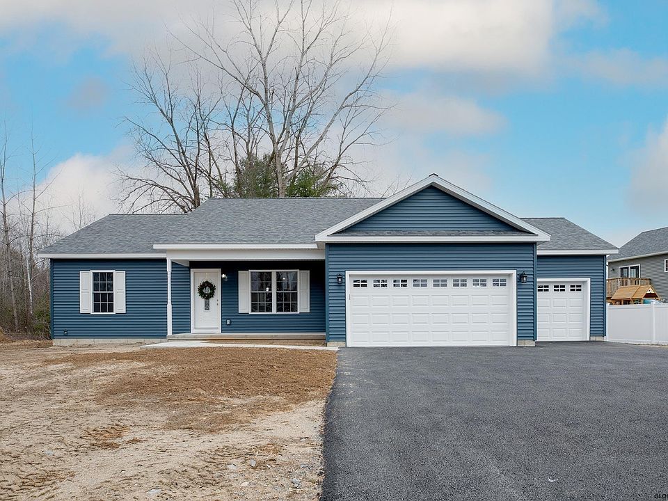 1st image of 17 Spotswood Dr
