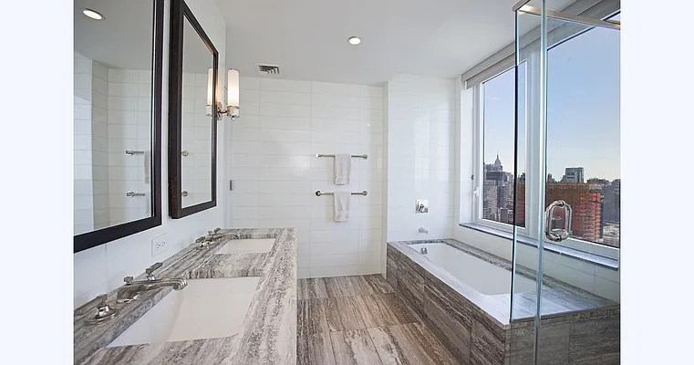 Rented by BLU Real Estate | media 39