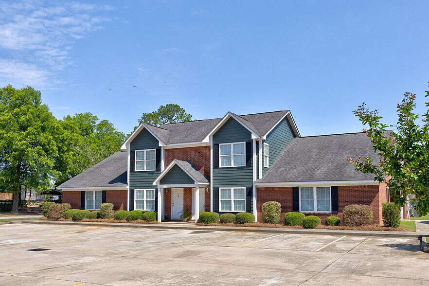 1st image of 2220 Friar Tuck Ln #11190017