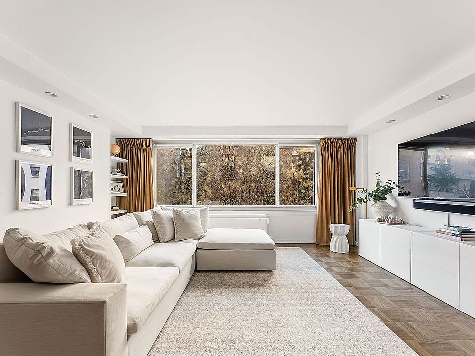1st image of 315 W 70th St APT 5F