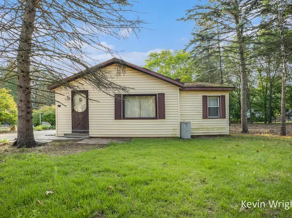 4046 Buck St, Muskegon, MI 49444