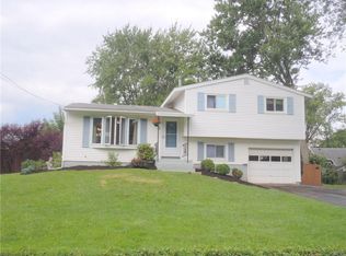 5 Ilex Ln, Liverpool, NY 13090