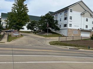 1100 O Ave NW, Cedar Rapids, IA 52405