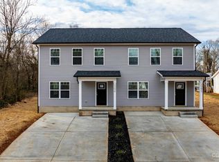 1392 15th Ave NE, Hickory, NC 28601