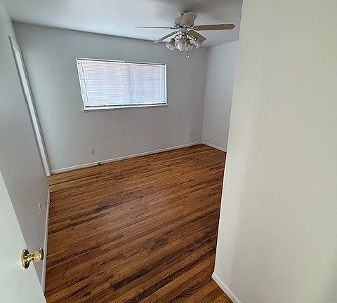 2nd image of 21 Macalester Rd