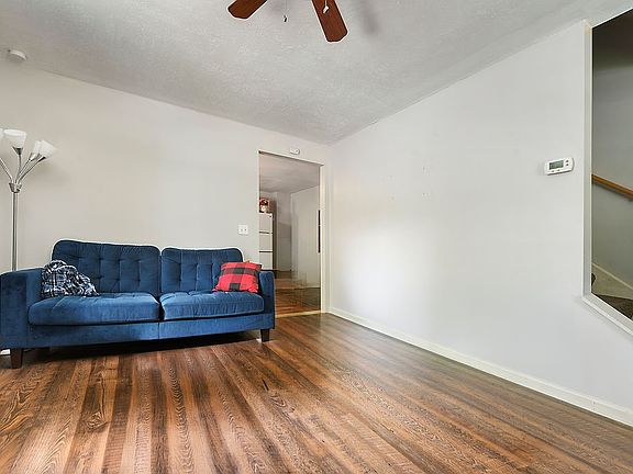 5th image of 168 Center Ave