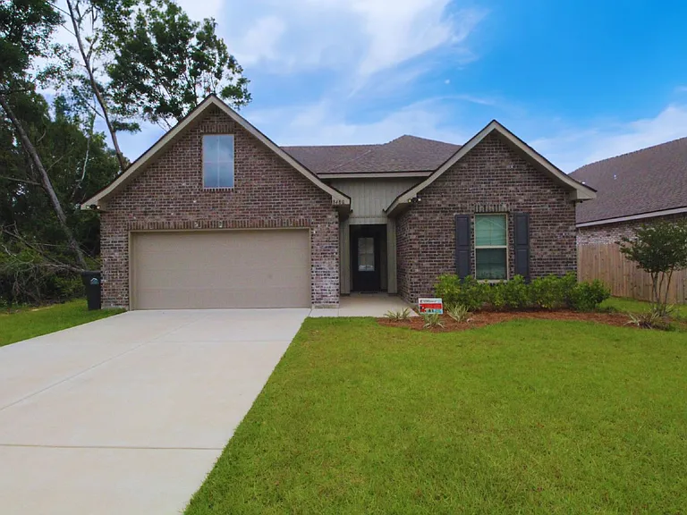 8480 Beech Tree Rd — Photo 1