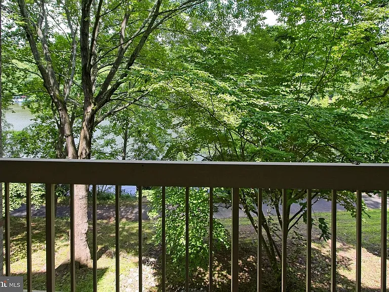 11108 Boathouse Ct #97 — Photo 22