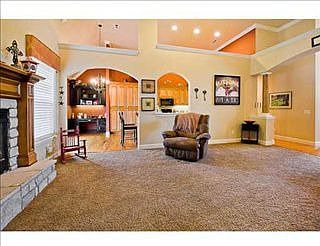 4th image of 6613 W Braebourne Dr