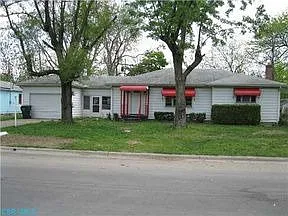 1384 Miller Ave photo 1