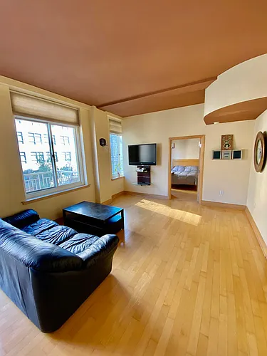 741 N Milwaukee St #301 Photo 1