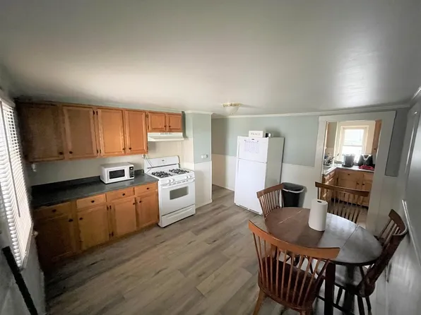 94 Walnut St #3, Everett, MA 02149