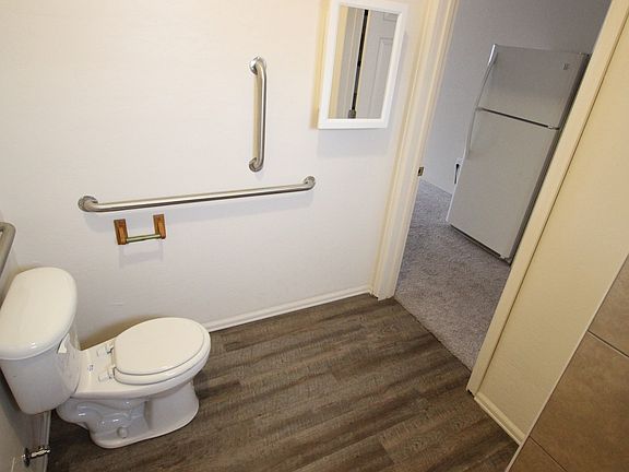 5th image of 1229 N 23rd St #8