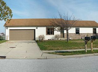 5409 Collett Dr E, Camby, IN 46113