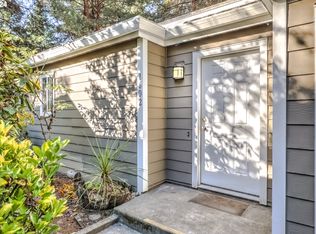 1602 Village Park Pl, West Linn, OR 97068