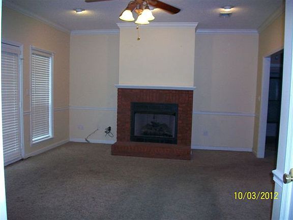 4th image of 295 Brookview Dr