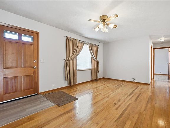 5th image of 85 Wenwood Cir