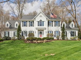 4077 Stonebridge Blvd, Akron, OH
