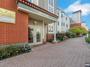 155 The Promenade, Edgewater, NJ 07020