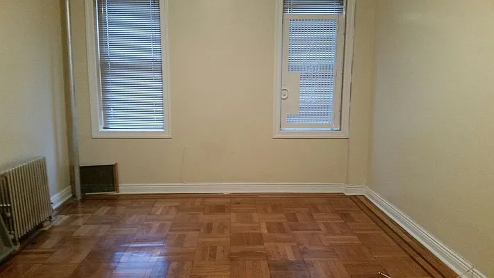 Rented by Lang Realty LLC | media 18