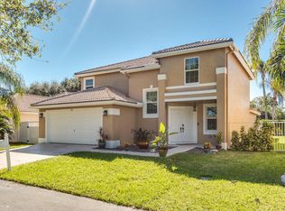 14 Valencia Dr, Boynton Beach, FL 33436