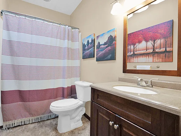 8979 E Gail Rd — Photo 19