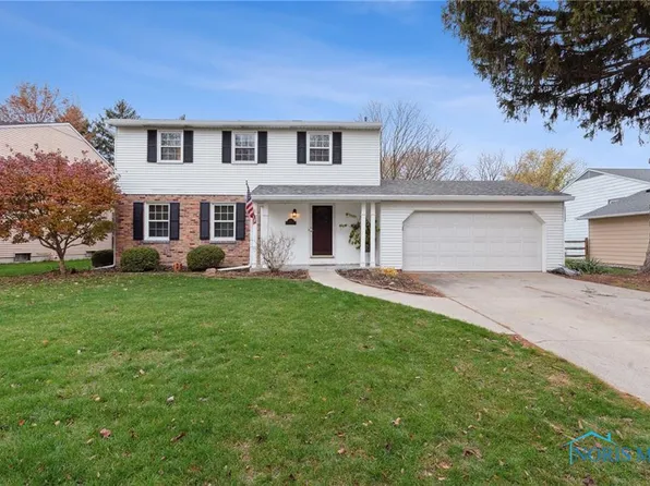 150 Pheasant Dr, Perrysburg, OH 43551