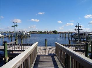 6462 Rubia Cir, Apollo Beach, FL 33572