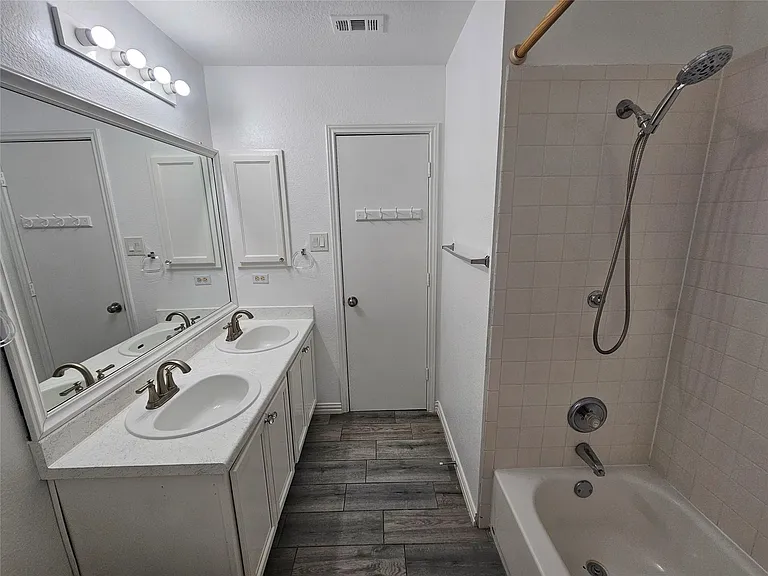 18212 Flathead Dr — Photo 25