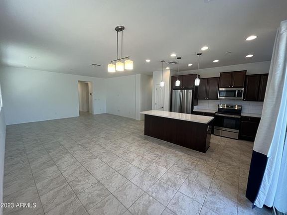 3rd image of 25766 N 142nd Ln