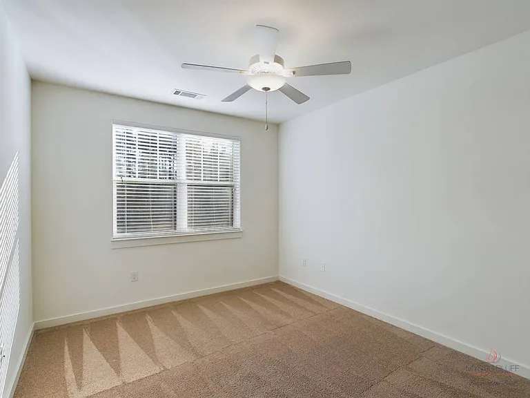 305 Mohegan Ave #8310 — Photo 20