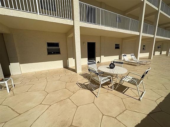 5th image of 1325 S Portofino Dr APT 107