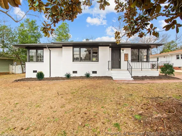 3816 Hartwell Ct, Fayetteville, NC 28304