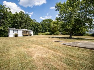 1312 Huffstetler Rd, Maryville, TN 37803
