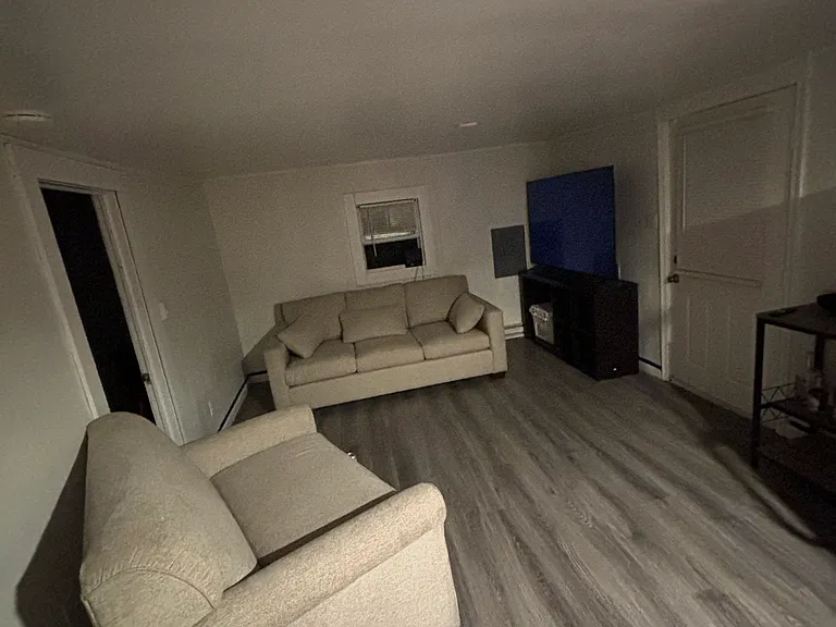 605 Bayshore Rd #2 — Photo 4