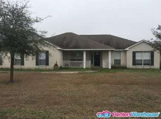 108 Guadalupe Dr, Hutto, TX 78634