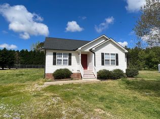 156 Yellow Stone Ln, Smithfield, NC 27577