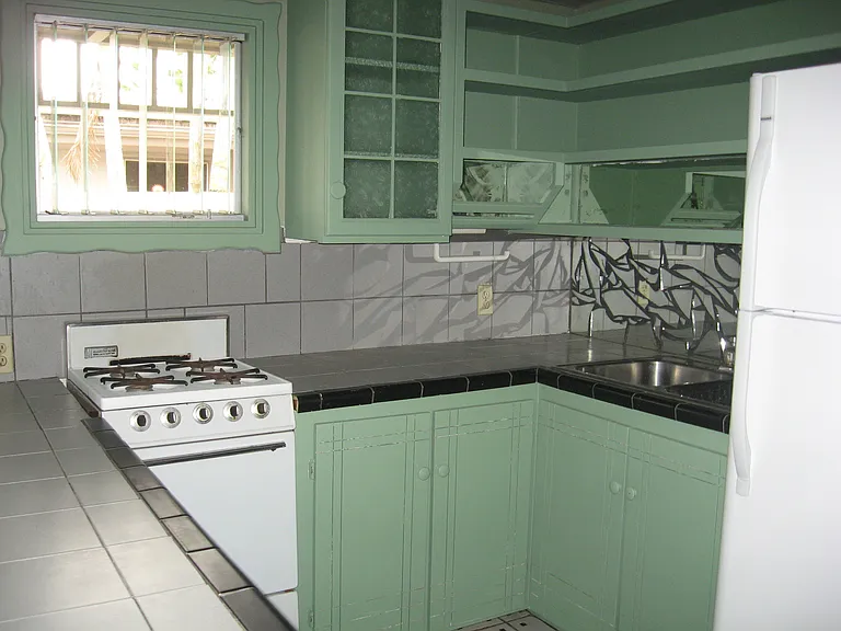 610 Iliaina St #B — Photo 5