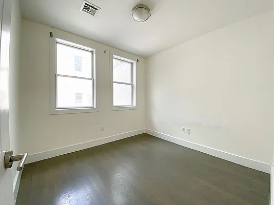 Rented by Ideal Properties Group | media 11