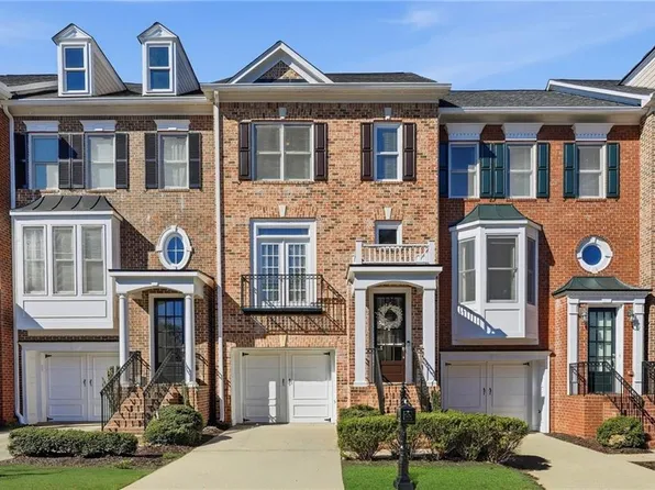 5804 Waters Edge Trl, Roswell, GA 30075