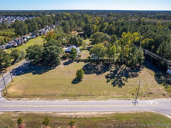 3rd image of Clinton Rd
