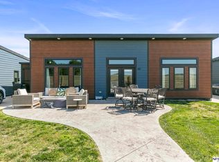 10270 Riverside Ln #C-151, Blair, NE 68008