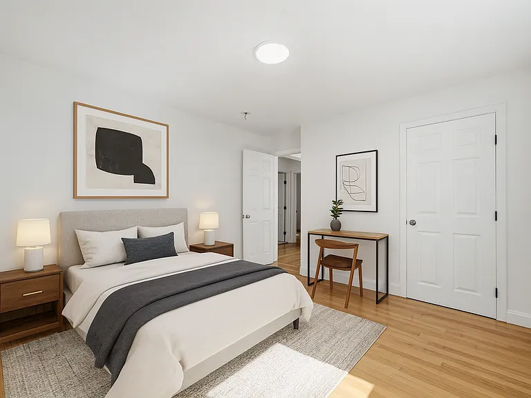 87 Floral St #1 — Photo 3