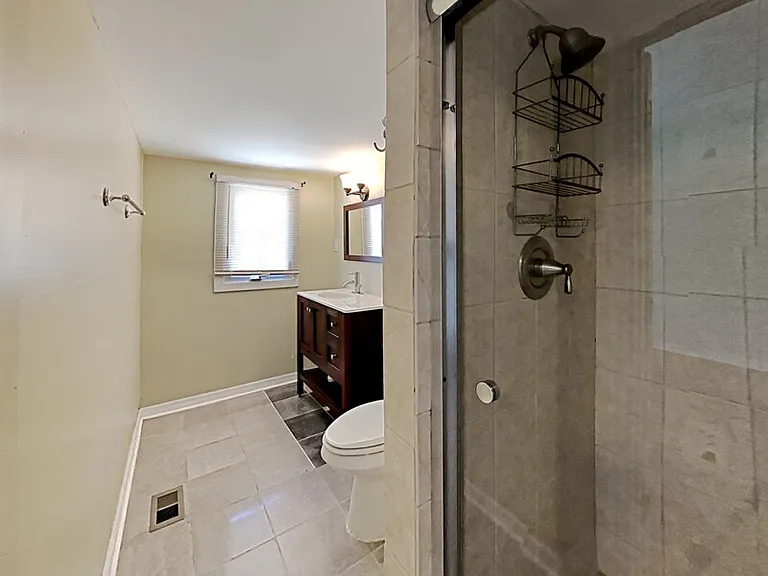 628 N Halifax Ave — Photo 12