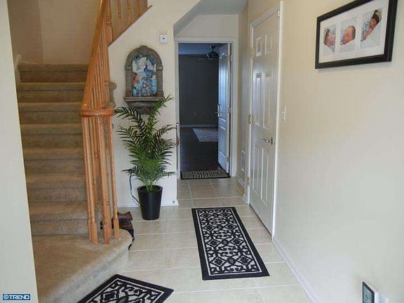 2nd image of 1048 Buckingham Dr #34