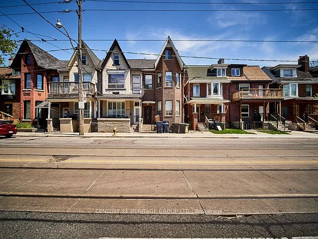 1007 Bathurst St #3 — Photo 1