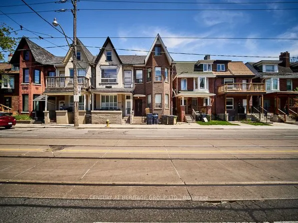 1007 Bathurst St #3, Toronto, ON M5R 3G8