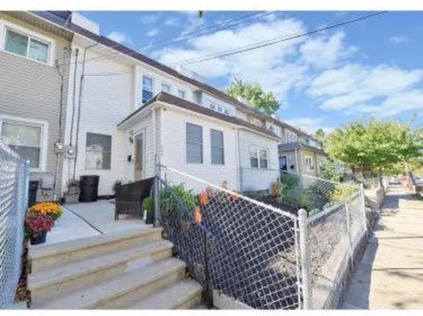 305 Morse St, Camden, NJ 08105