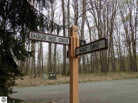2nd image of LOT 11 Eagles Nest Dr