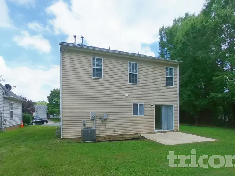 3014 Great Falls Dr — Photo 16
